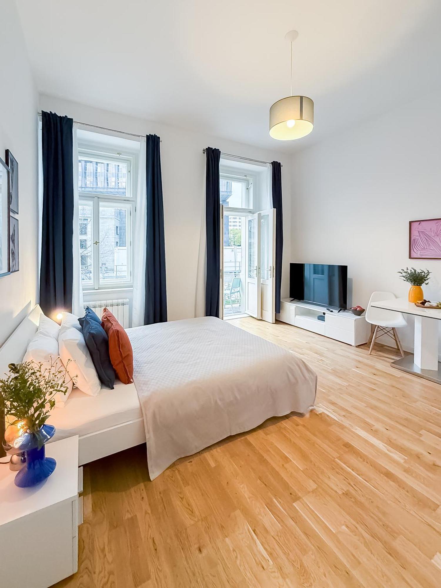Turnkey I Wenceslas Square Apartments Прага Экстерьер фото