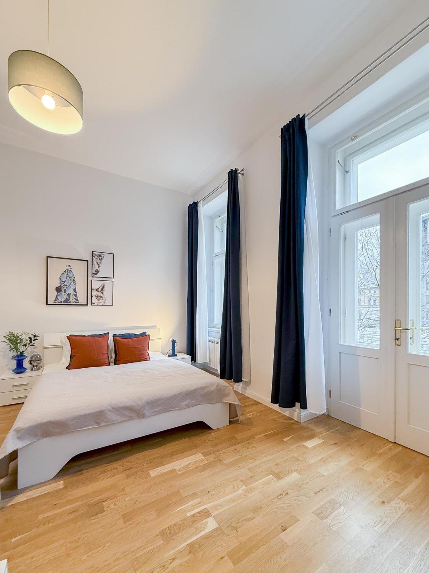 Turnkey I Wenceslas Square Apartments Прага Экстерьер фото