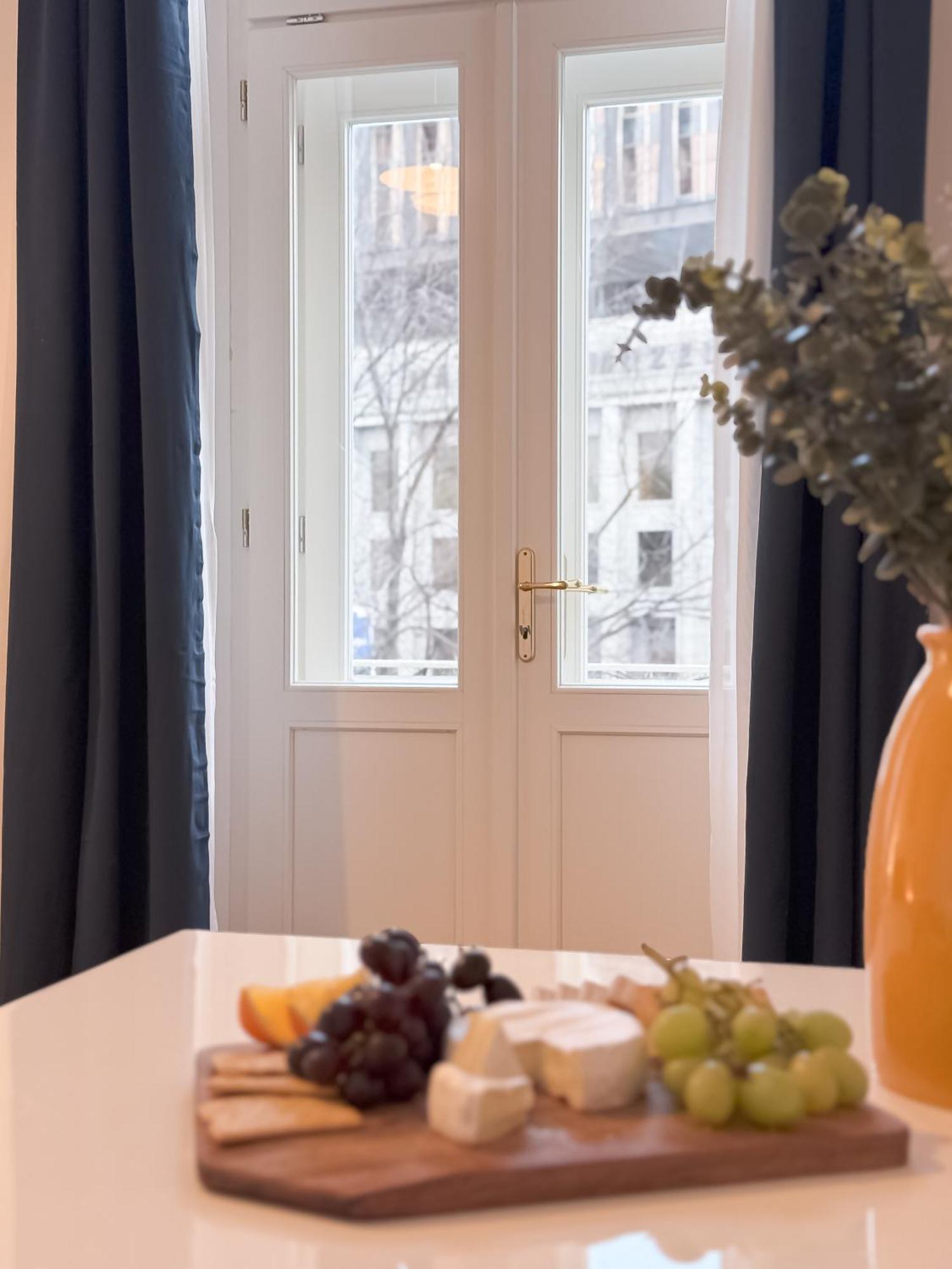 Turnkey I Wenceslas Square Apartments Прага Экстерьер фото